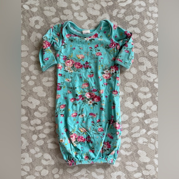 Posh Peanut Other - OG Posh Peanut infant gown